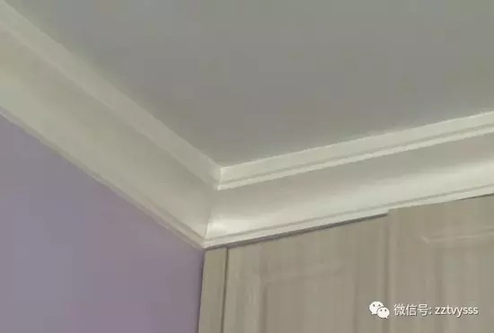 郑州一新房装修后发现房顶高低不平 业主很闹心！